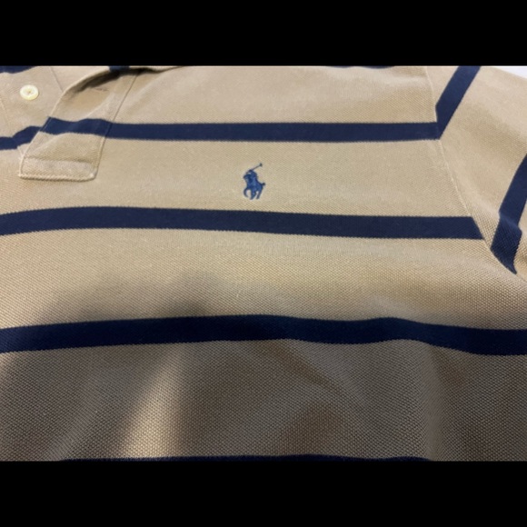 Two men’s Polo shirts size large - Picture 13 of 16